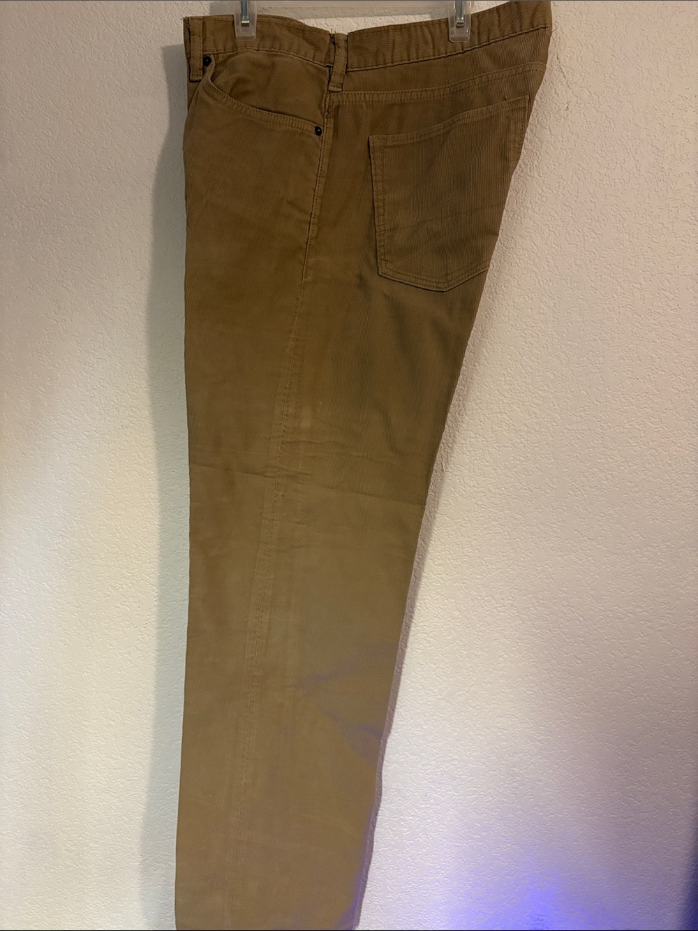 Dockers Men's Tan Straight-Leg Chinos